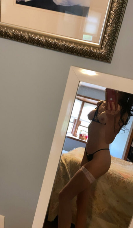 Lilrosiedoll