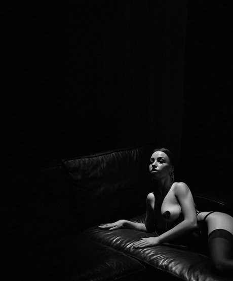 Naken läckt OnlyFans-bild av Eleonora Nedova