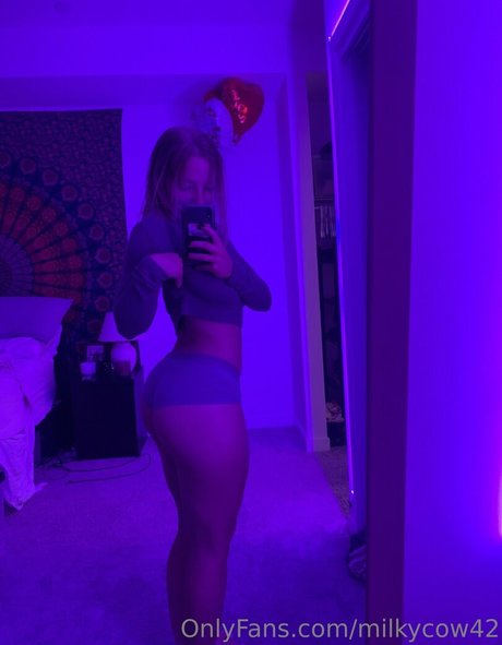 Nacktes geleaktes OnlyFans-Foto von Abby Kruger