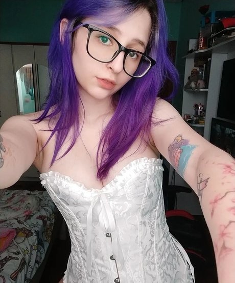 Nahá fotka uniklých OnlyFans od Lumineon