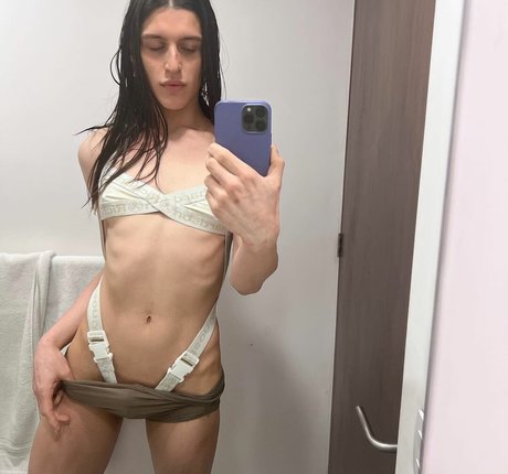Naken lekkede OnlyFans-bilde av Arca1000000