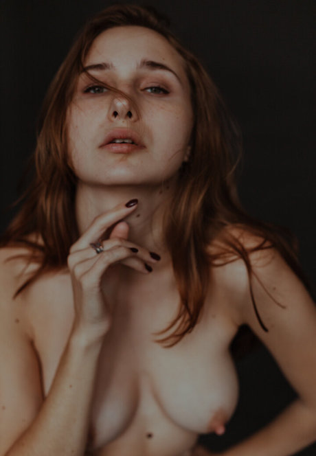 Nadya Matievskaya OnlyFansリークヌード写真