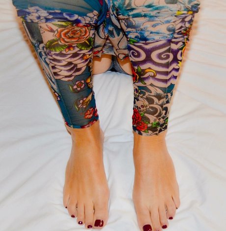 Feetandmore66