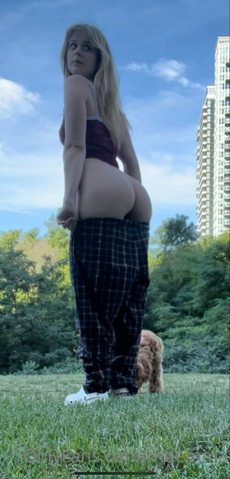 Photo nue de fuite OnlyFans de Mdemma