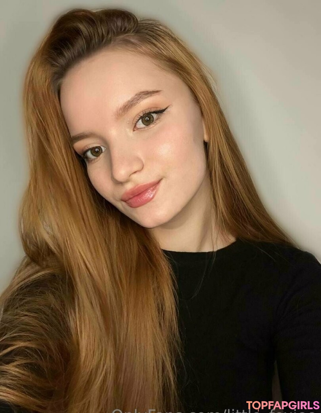 Nøgent lækket OnlyFans-billede af Littlefoxiee #2
