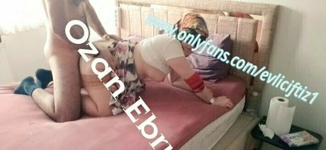 Foto nua vazada do OnlyFans de Ebruozan