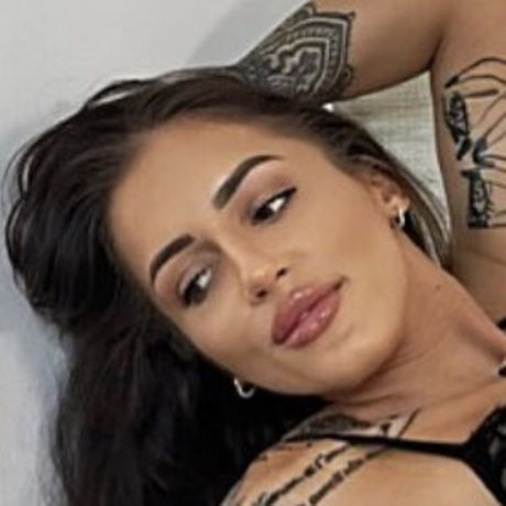 Naken lekkede OnlyFans-bilde av Alohafitt