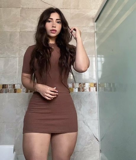 Nahá fotka uniklých OnlyFans od Josseline Garcia