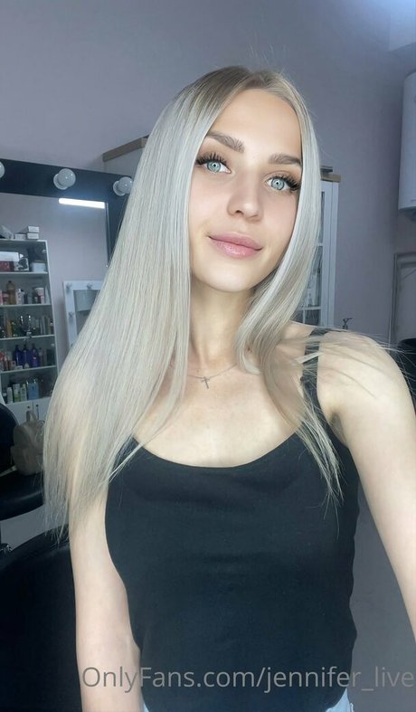 Foto di nudo di fuga di OnlyFans di Jenniferlive