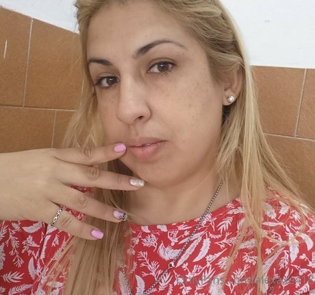 Nahá fotka uniklých OnlyFans od Alexaxe418