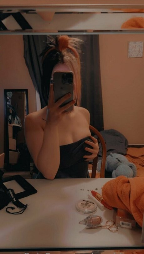 Nacktes geleaktes OnlyFans-Foto von Cambbyyy