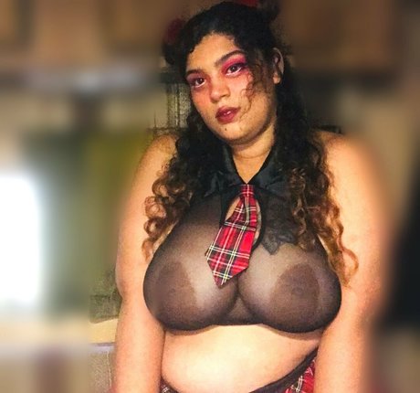 Naken lekkede OnlyFans-bilde av Poundcake1908