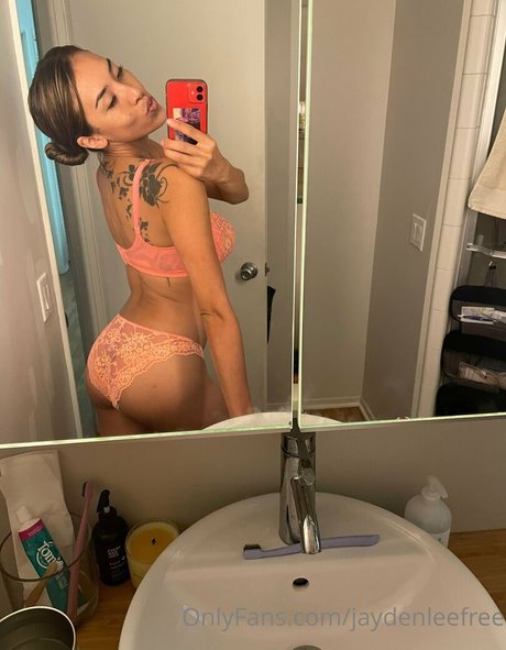 Nahá fotka uniklých OnlyFans od Jaydenleefree