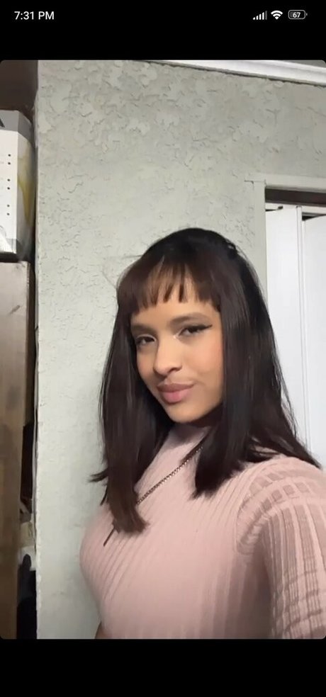 Naken lekkede OnlyFans-bilde av Luna Ortiz
