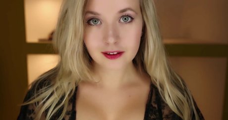 Nøgent lækket OnlyFans-billede af Valeriyaasmr