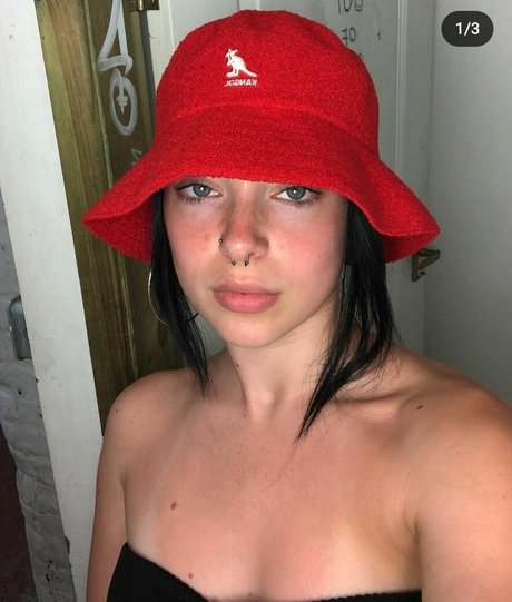 Chloe Hodgson OnlyFans泄露裸照
