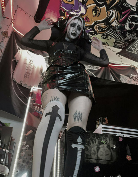 Dollyhorror