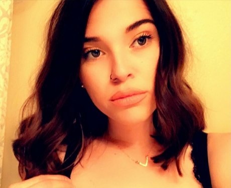 Nahá fotka uniklých OnlyFans od Babyhellion