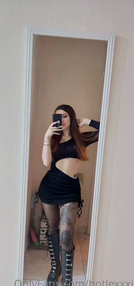 Hotlexxxi OnlyFans