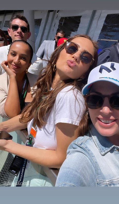 Nahá fotka uniklých OnlyFans od Minka Kelly