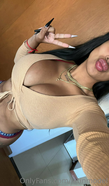 Latinmodel