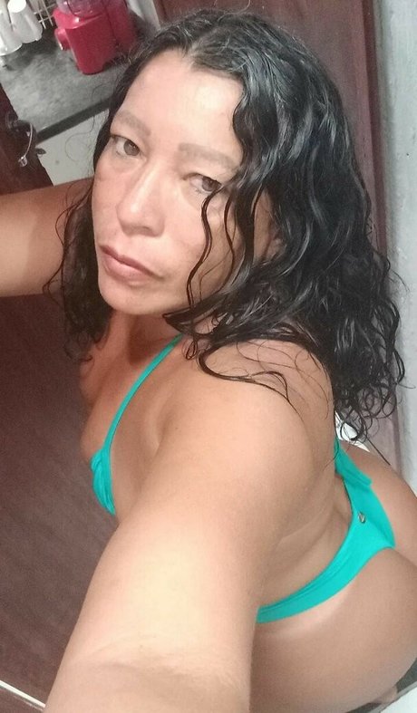 Naakte gelekte OnlyFans-foto van Maluquinha Dinha