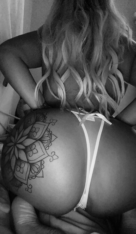 Photo nue de fuite OnlyFans de Chazbondsfield1