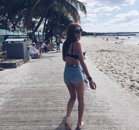 Nahá fotka uniklých OnlyFans od Alyssa Randall