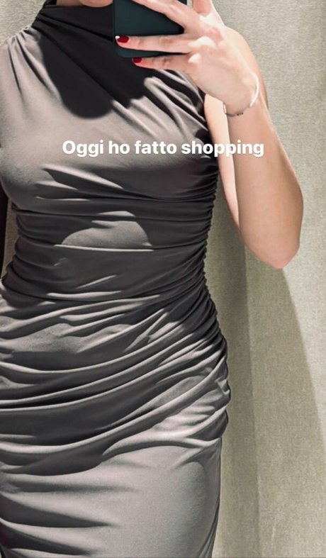 Обнаженная фотография утечки OnlyFans от Sofia Cerio