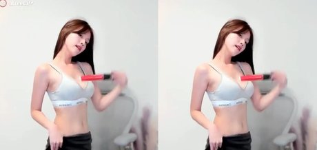Alaston vuotanut OnlyFans-kuva Ssyg11