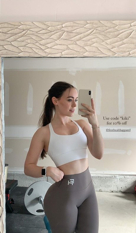 Обнаженная фотография утечки OnlyFans от Kikimccurdy