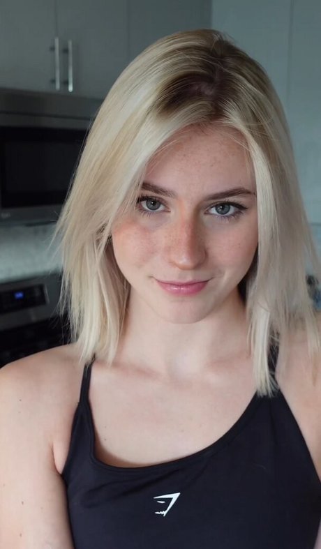 Annabel Lucinda