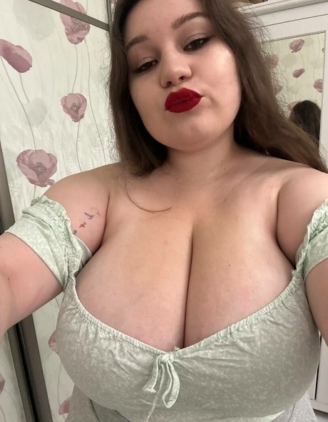 Naughtyv1xen
