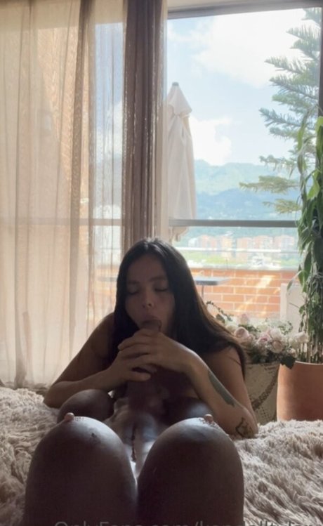 Naken läckt OnlyFans-bild av Kendalltyler