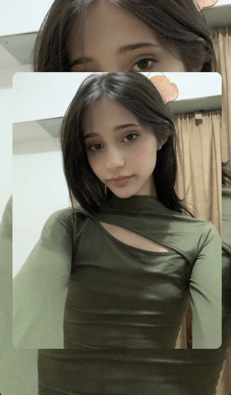 Nacktes geleaktes OnlyFans-Foto von Maxima Sahar