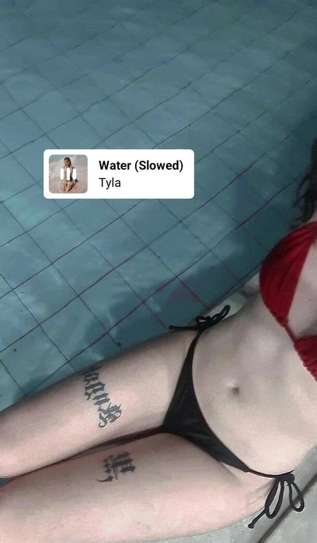 Alaston vuotanut OnlyFans-kuva Juliafromjupiter