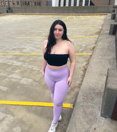 Alasti lekkinud OnlyFans-i pilt Raebae24
