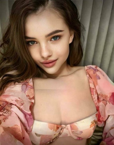 Miavixenfree