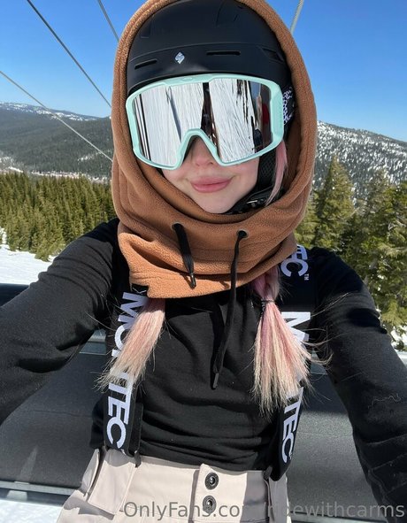 Alaston vuotanut OnlyFans-kuva Ridewithcarms