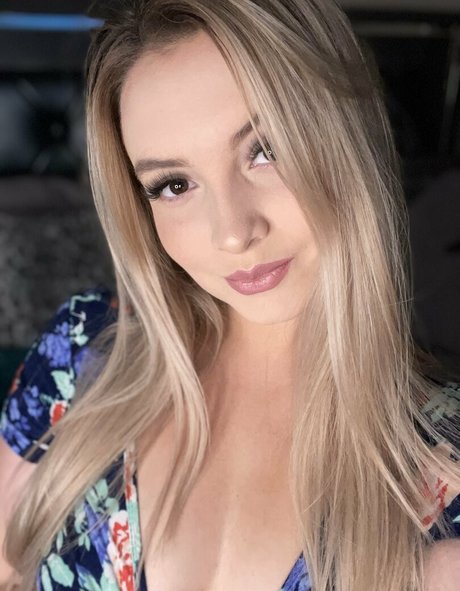 Mandykayatyourbackdoor  nude leaked OnlyFans photo