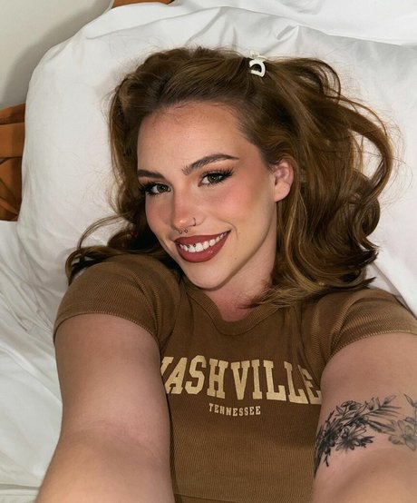 Naken läckt OnlyFans-bild av Madiidrew