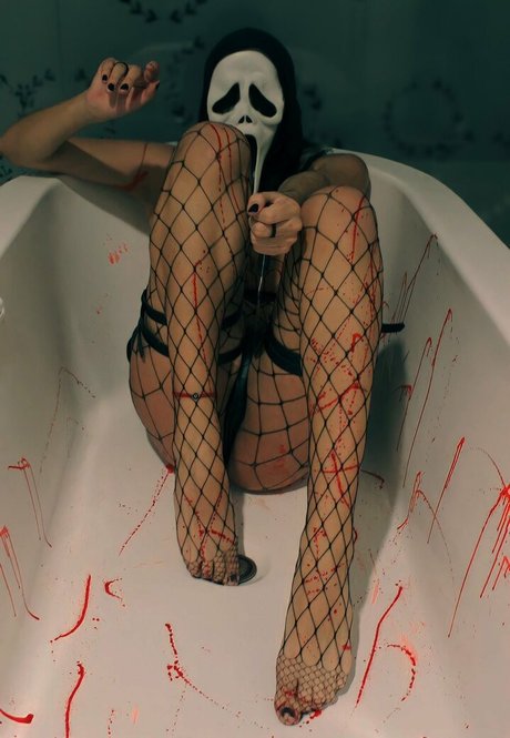 Nahá fotka uniklých OnlyFans od Kiarastrawuwu