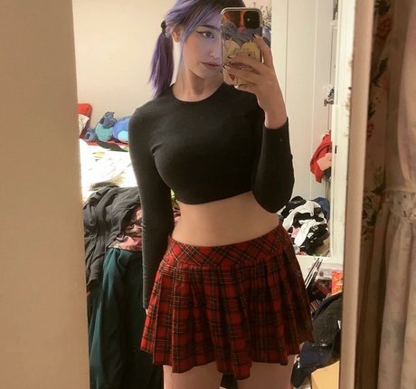 Allykitti OnlyFansリークヌード写真