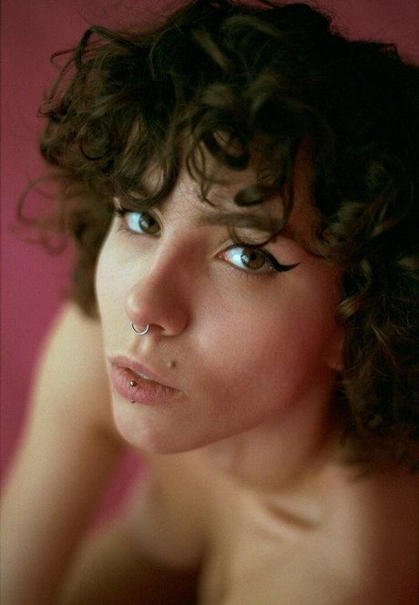 Curlywiktoria