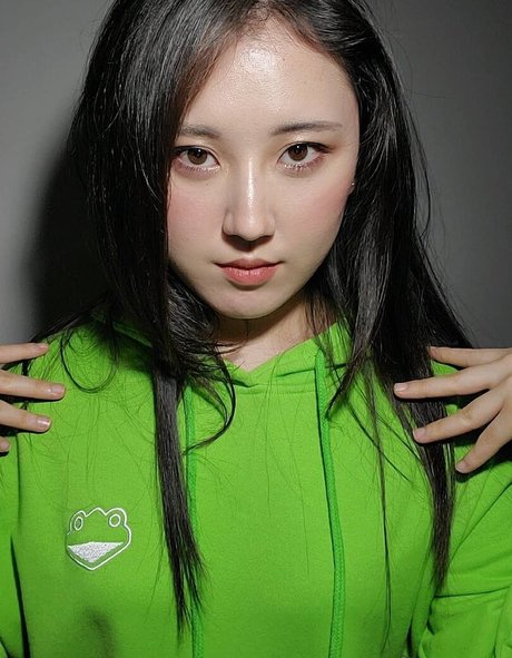 Jisuartist