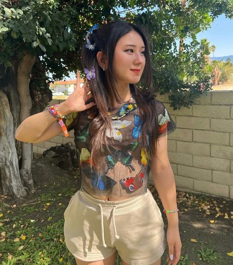 Naken lekkede OnlyFans-bilde av Jisuartist