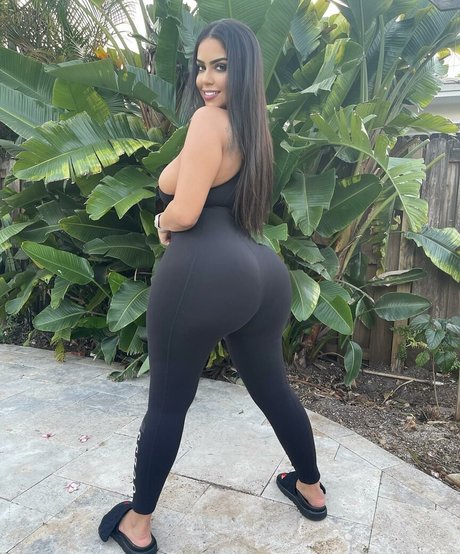 Jessenia Rebecca