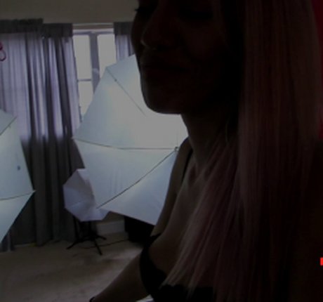 Alaston vuotanut OnlyFans-kuva Mistress Tempted
