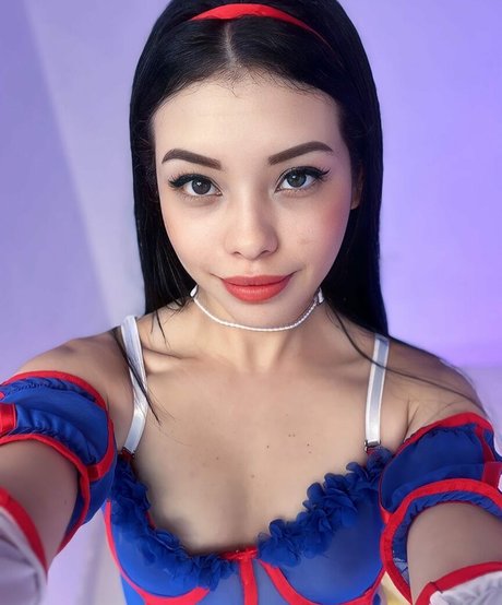 Naken läckt OnlyFans-bild av Succubus222