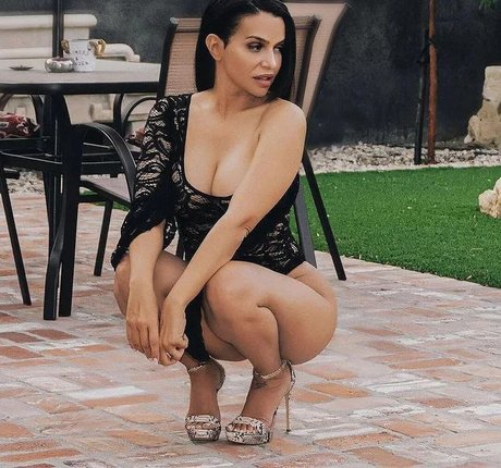 Naken läckt OnlyFans-bild av Vida Guerra
